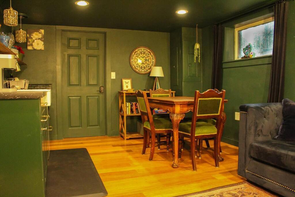 Heart Of Woodstock, 10 Min Walk To Reed, With Private Garage! Διαμέρισμα Πόρτλαντ Εξωτερικό φωτογραφία